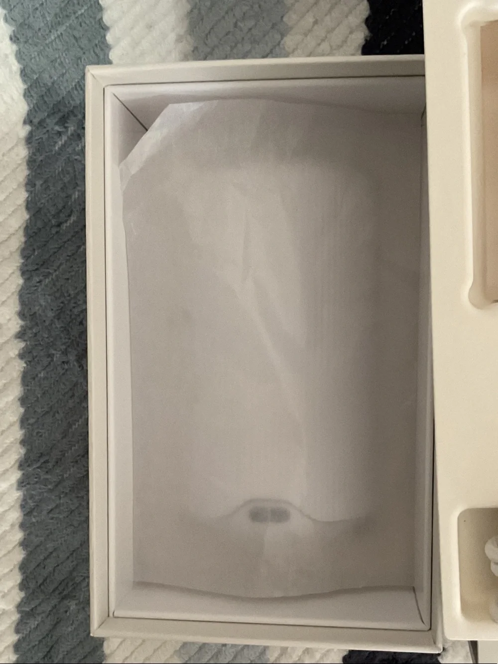 Pura Plus Smart Fragrance Diffuser Large Space White